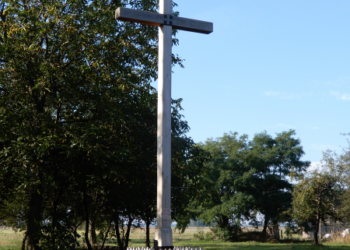 Powiat lipski: Krzyże z Podkońc w katalogu miejsc pamięci