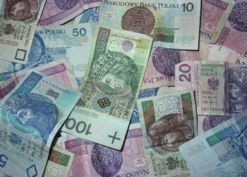 Powiaty białobrzeski, kozienicki i zwoleński: Tercet laureatów