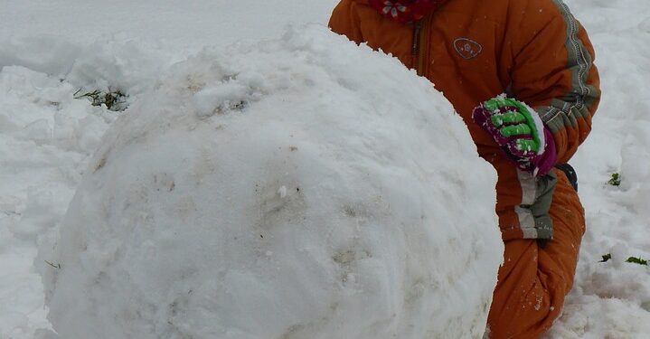 Organizujesz półkolonie w ferie zimowe? Sprawdź wytyczne MEN, MZ i GIS!