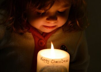 Świece zapłoną, aby przypomnieć o potrzebujących