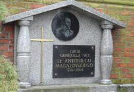 Powiat bialobrzeski: Grób generała