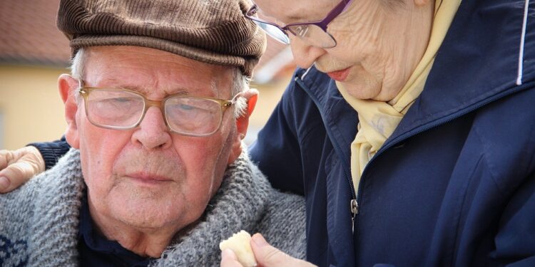 Powiat grójecki: Seniorze! Zapisz się do klubu!