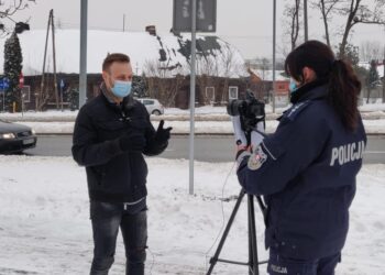 Radomskie: Prędkość ma znaczenie! Nie jedź 200 po mieście!