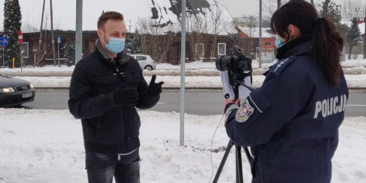 Radomskie: Prędkość ma znaczenie! Nie jedź 200 po mieście!
