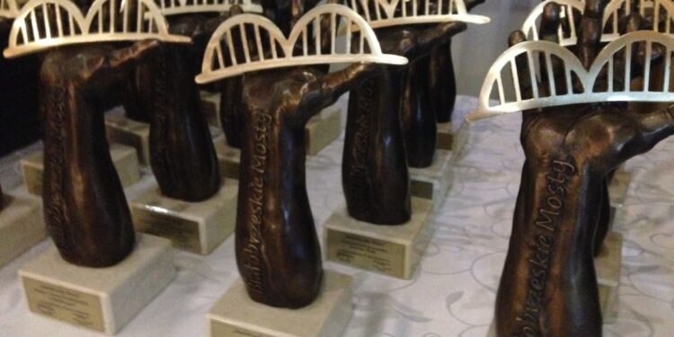 Powiat białobrzeski: Przedsiębiorcy muszą poczekać