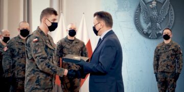 Radomskie: Sierżant z odznaczeniem od Szefa MON