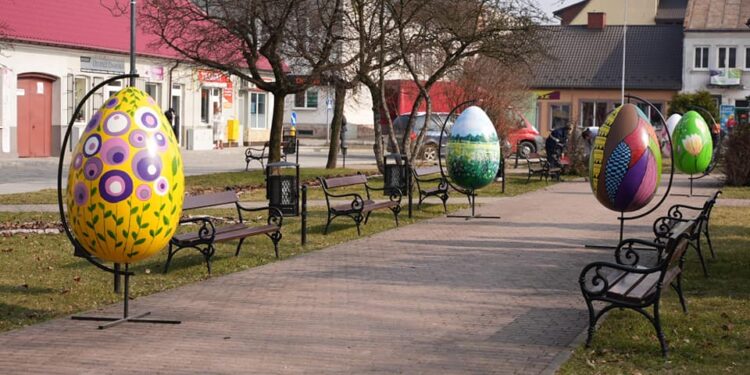 Kozienice całe w pisankach! Zobacz galerię! 