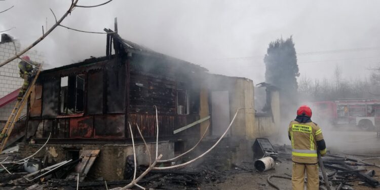 Powiat przysuski: Tragedia w ogniu. Nie żyje 71-latek