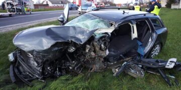 Powiat radomski: Tragiczne zderzenie czołowe na krajowej 9-tce /galeria/