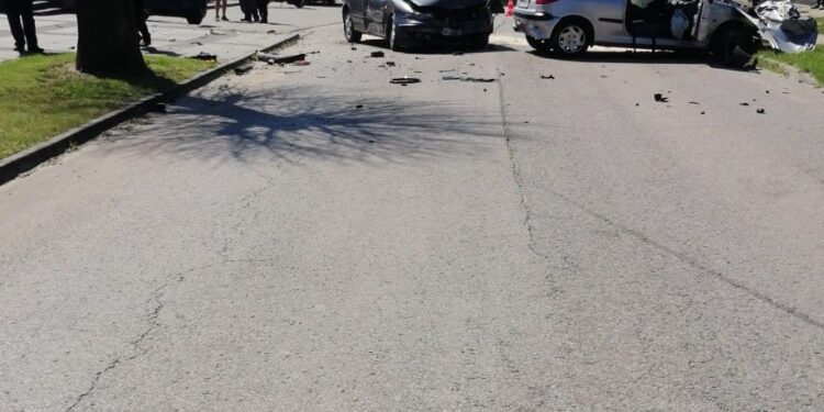 Powiat białobrzeski: Groźne zderzenie aut w Przybyszewie! [Galeria]