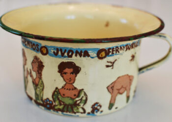 Powiat radomski: Afiszowanie Gombrowiczem