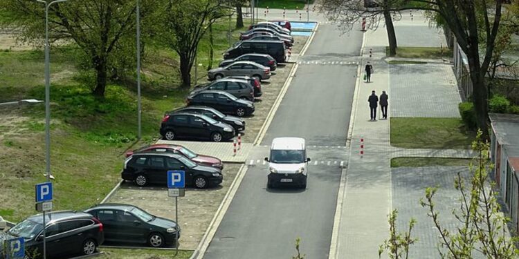 Powiat radomski: Osiedle XV-lecia jak nowe! Galeria zdjęć!