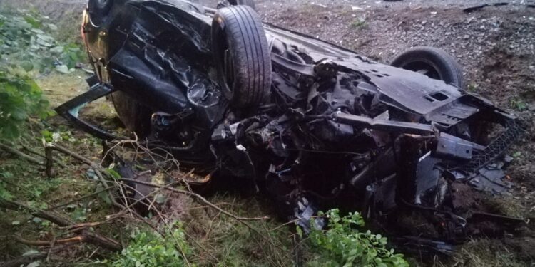 Powiat białobrzeski: Zderzenie czołowe – 7 osób w szpitalu! (zdjęcia)