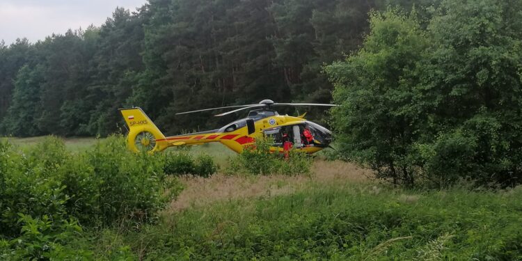 Powiat białobrzeski: Zderzenie czołowe – 7 osób w szpitalu! (zdjęcia)