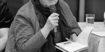 Powiat kozienicki: Poezja w żałobie