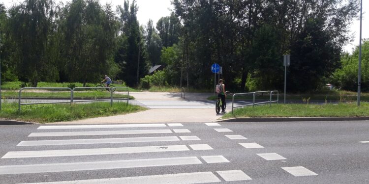 Radom: Nowe sygnalizacje na przejściach!