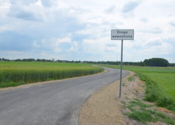 Powiat radomski: Pół kilometra