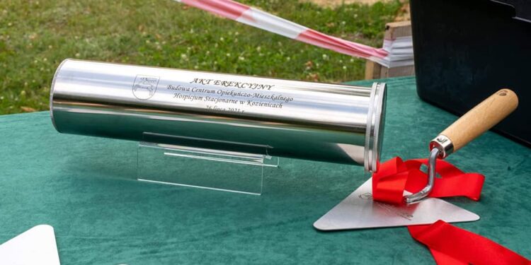 Powiat kozienicki: Kamień węgielny