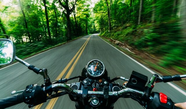 Powiat radomski: Zakończył jazdę w rowie