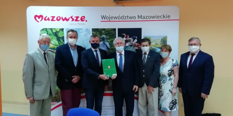 Powiat zwoleński: 250 tysięcy na drogę