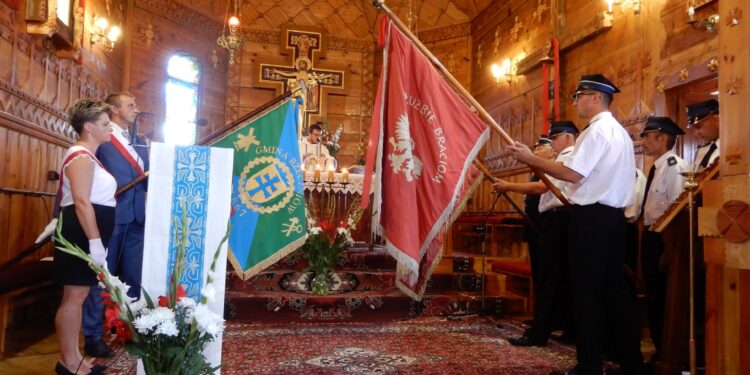 Powiat radomski: Chwała bohaterom!