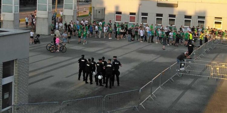 Radom: 120 interwencji na ”meczu podwyższonego ryzyka”