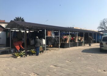 Pionki: Nowy Manhattan