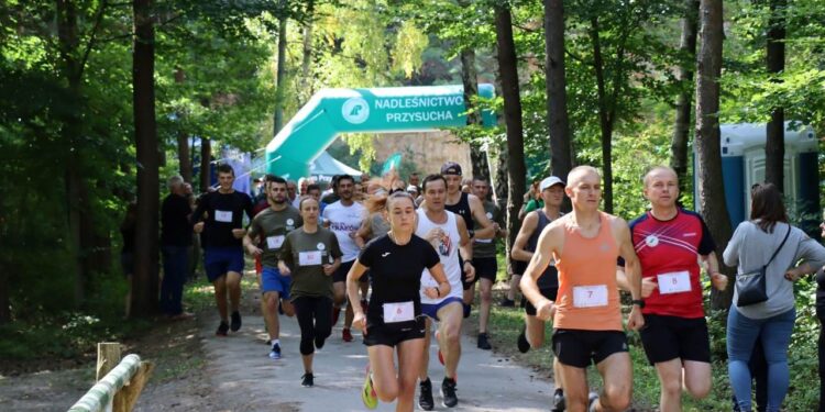 Region radomski: Bieg Służb Mundurowych – wygrała policjantka z Przysuchy! [Galeria]