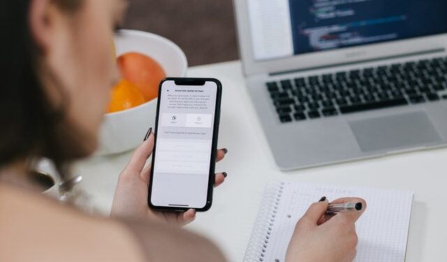 Radomskie: Oszuści nie śpią! Zachowaj czujność! Nie daj się okraść! 