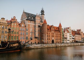 Z kraju: Bon turystyczny do marca 2022