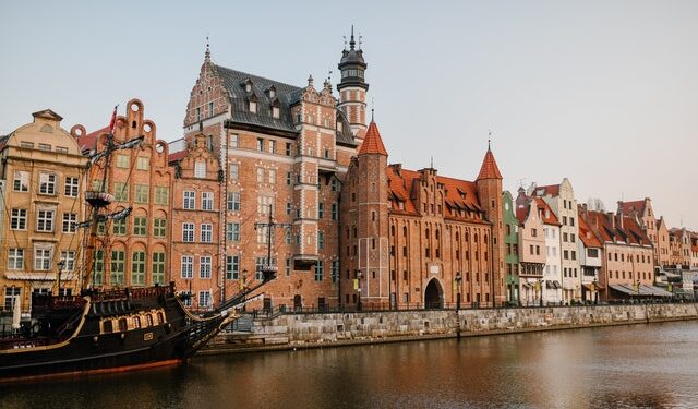 Z kraju: Bon turystyczny do marca 2022