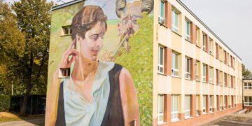 Radom: „Kobieta z faunem” na Liceum Baczyńskiego