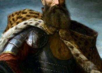 Powiat kozienicki: Wieś, która była miastem