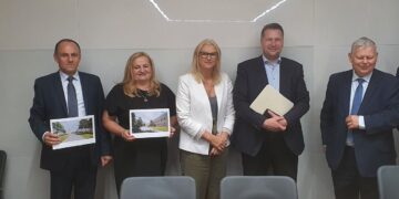 Powiat kozienicki: 17 milionów