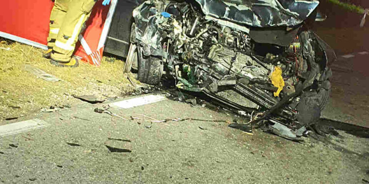 Powiat radomski: Zderzenie czołowe – zginął 24-latek [Zdjęcia]