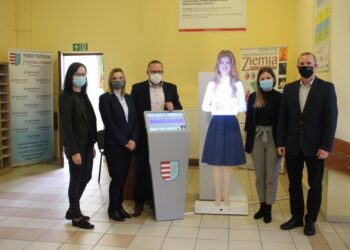 Powiat przysuski: Holohostessa