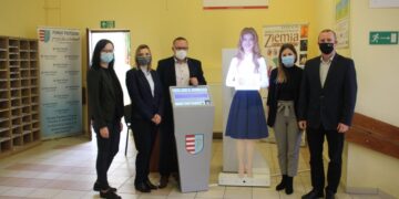 Powiat przysuski: Holohostessa