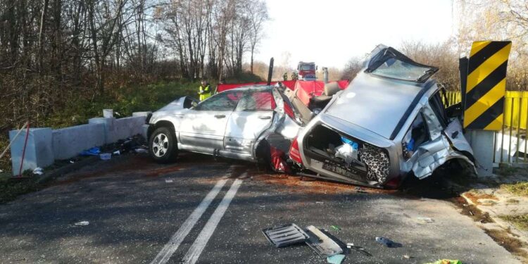 Powiat przysuski: Kobieta i dwóch mężczyzn zginęli w Radestowie