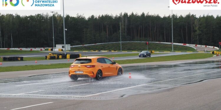 Radom: Bezpłatne doskonalenie technik jazdy! 