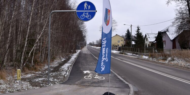 Powiat radomski: Dla aut i rowerów