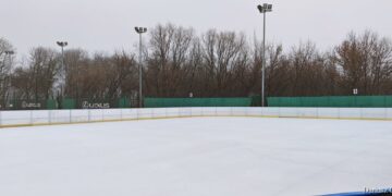 Radom: Lodowisko już czeka na łyżwiarzy!