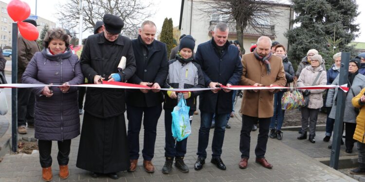 Pionki: Manhattan po renowacji