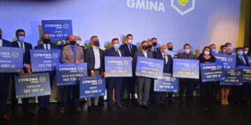 Powiat zwoleński: Pomoc informatyczna