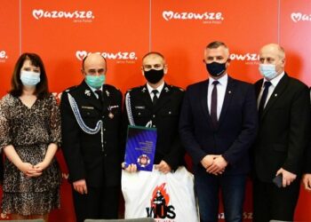 Powiaty przysuski i lipski: Strażacy Listopada