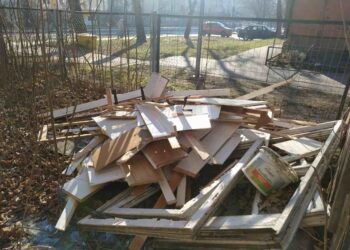 Radom: Lakierowany opał