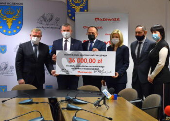 Powiat kozienicki: Szachy i pong-pong