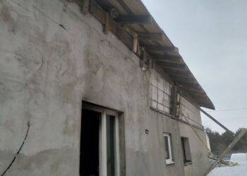 Dramat rodziny po wybuchu gazu – dziadkowie i wnuki potrzebują pomocy