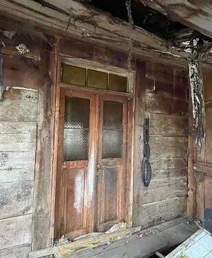 Powiat radomski: Żyją w tragicznych warunkach. Trwa akcja pomocy