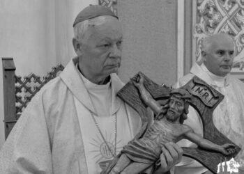 Radom: Nie żyje biskup senior Adam Odzimek