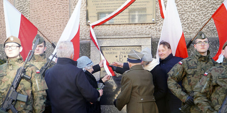 Powiat grójecki: ROAK upamiętniony [GALERIA]